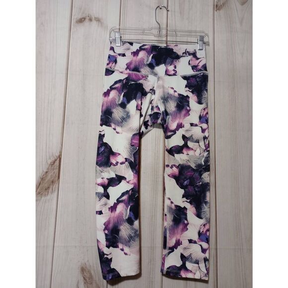 Apana Pants Ladies Small Purple Floral‎ Capri - Picture 1 of 5